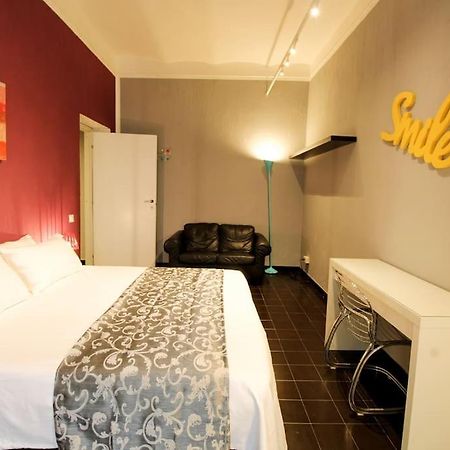 Lovely 2 Bedroom Apartment-6 Pax By Yourhost Roma Exterior foto